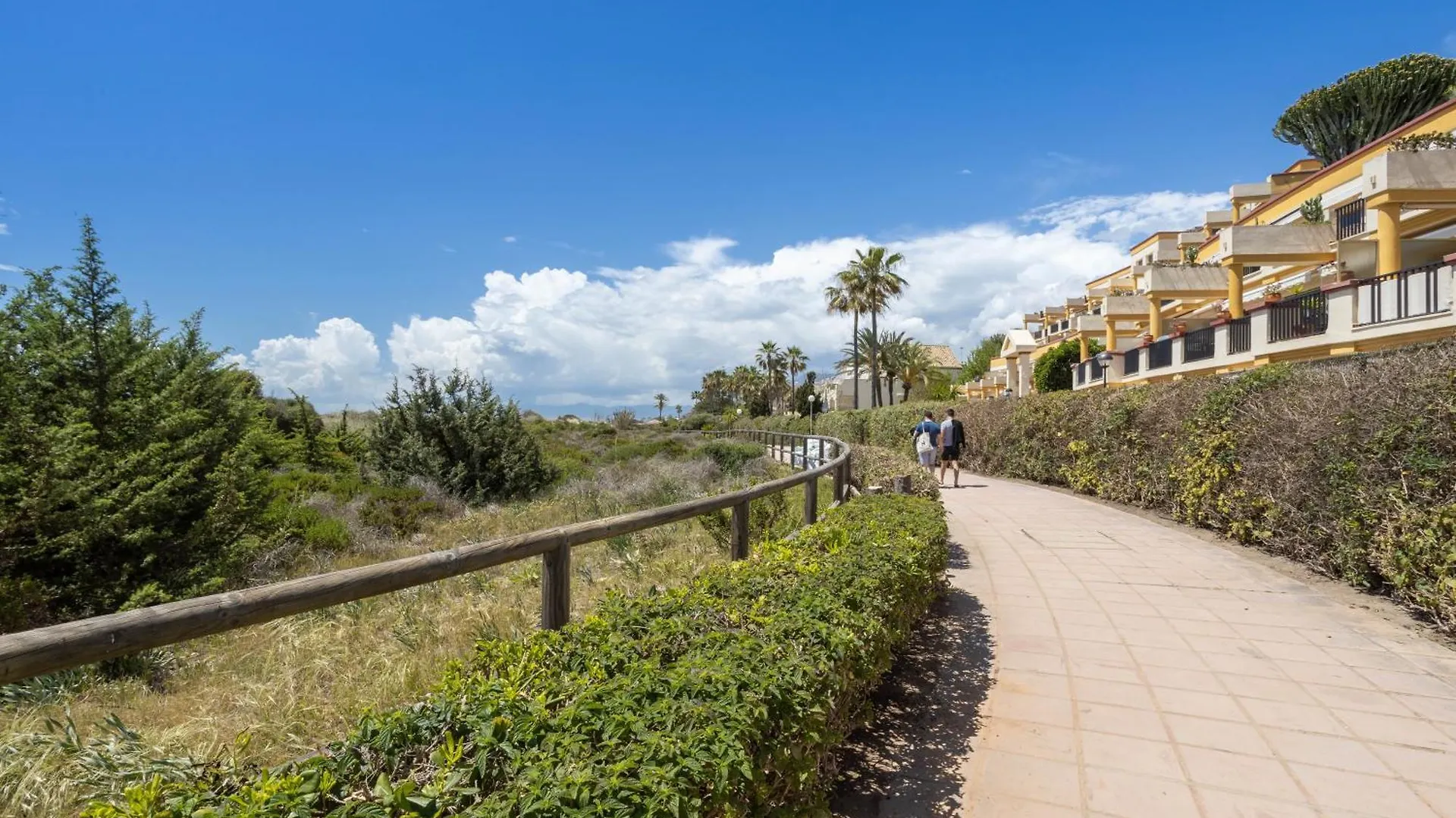 Oleholidays 1111 Romana Playa Vistas Al Mar Marbella Appartement