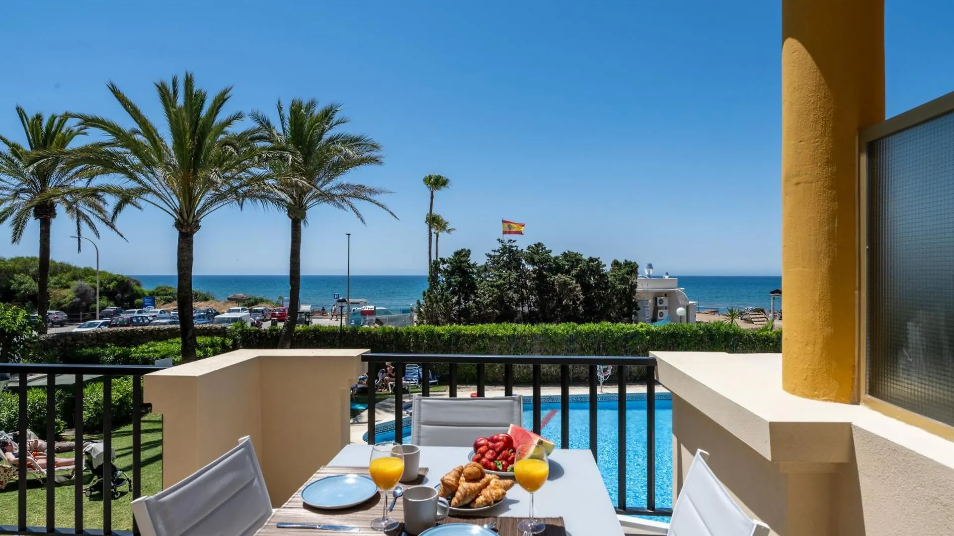 Oleholidays 1111 Romana Playa Vistas Al Mar Marbella